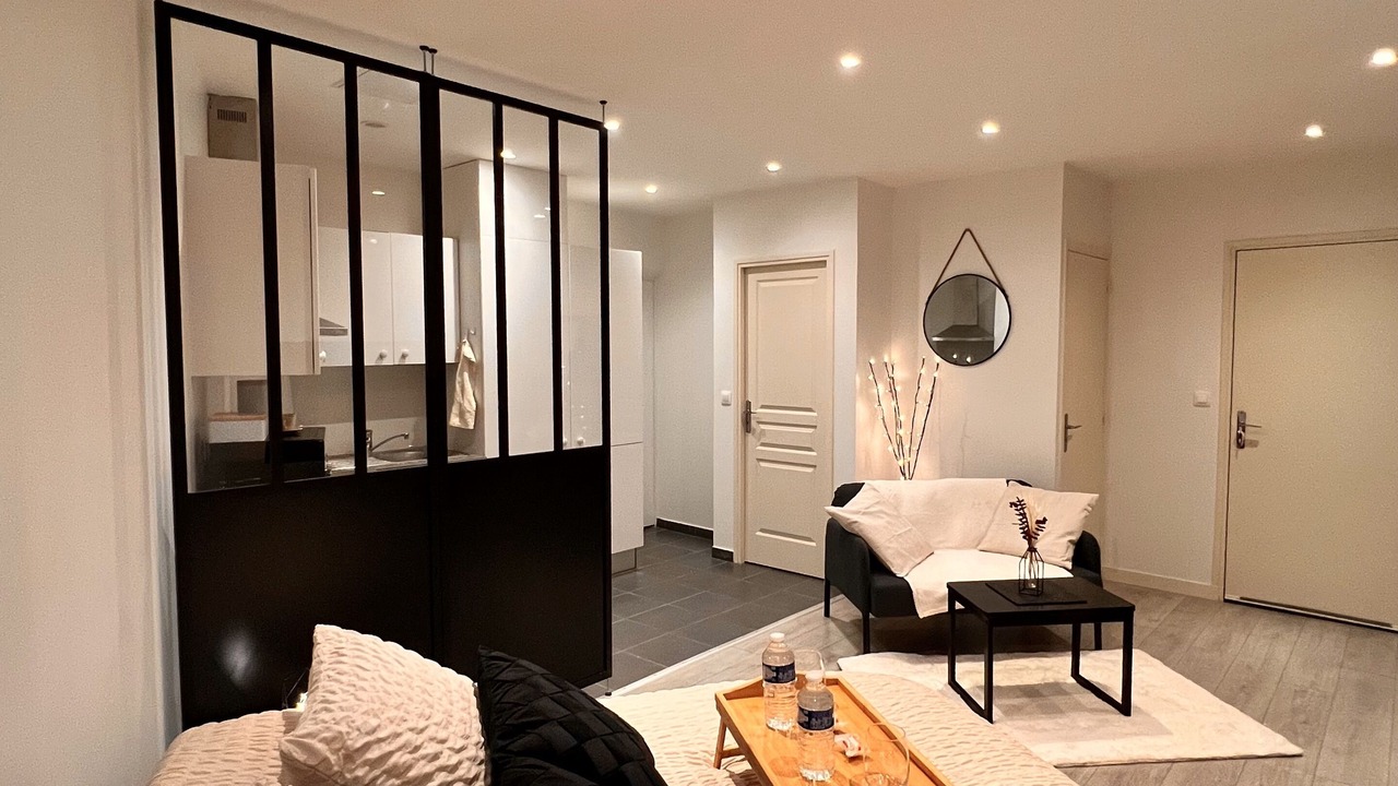 Photo of Bedroom in Brunoy