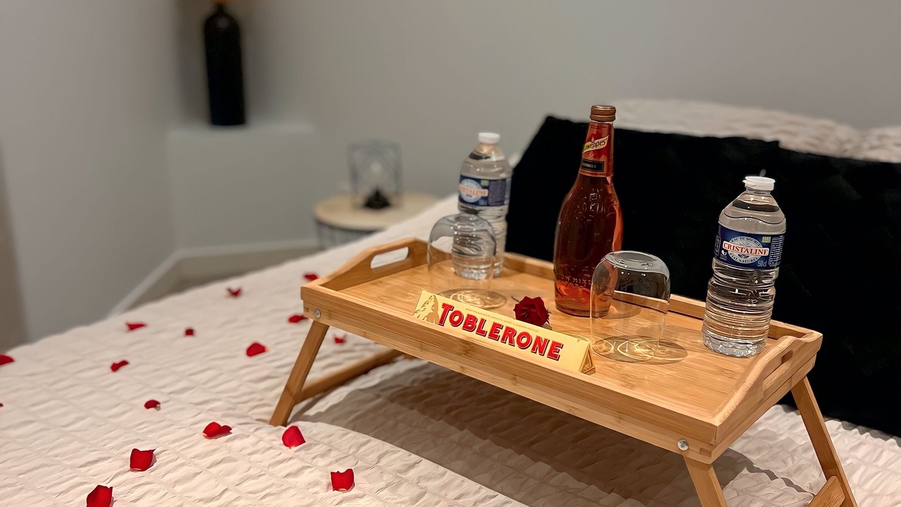 Photo of Bedroom in Brunoy