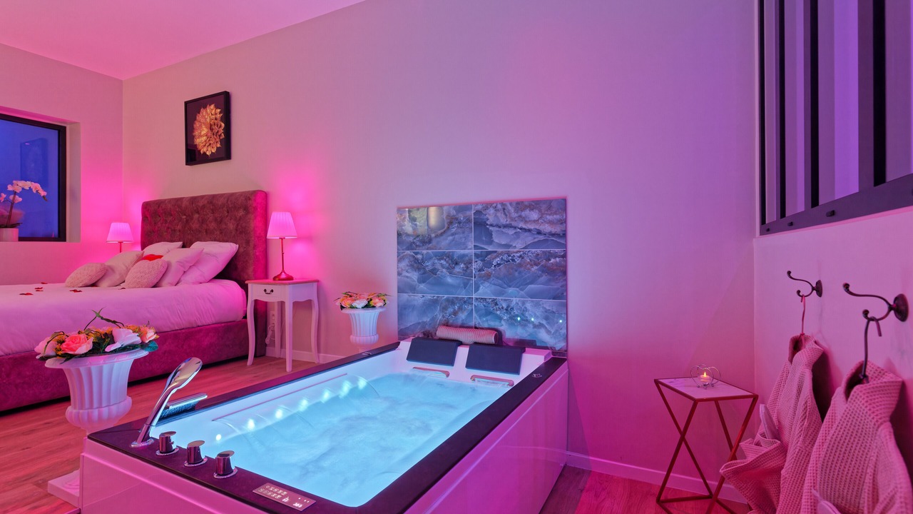 Photo of Bedroom in Saint-Martin-du-Littoral