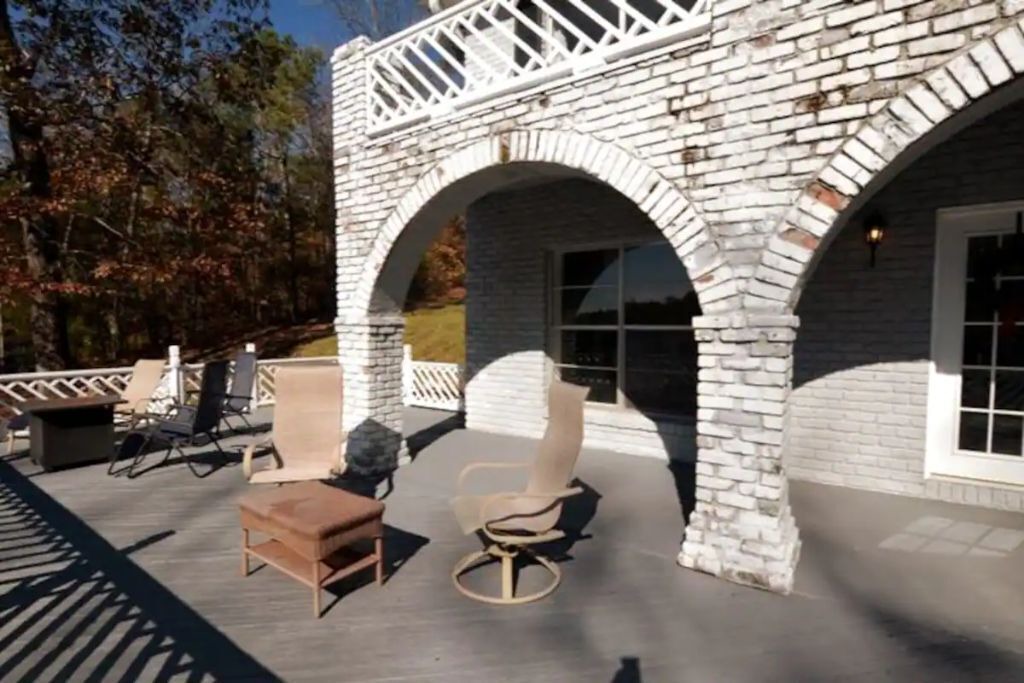 Photo of Patio Balcony in Cook Springs