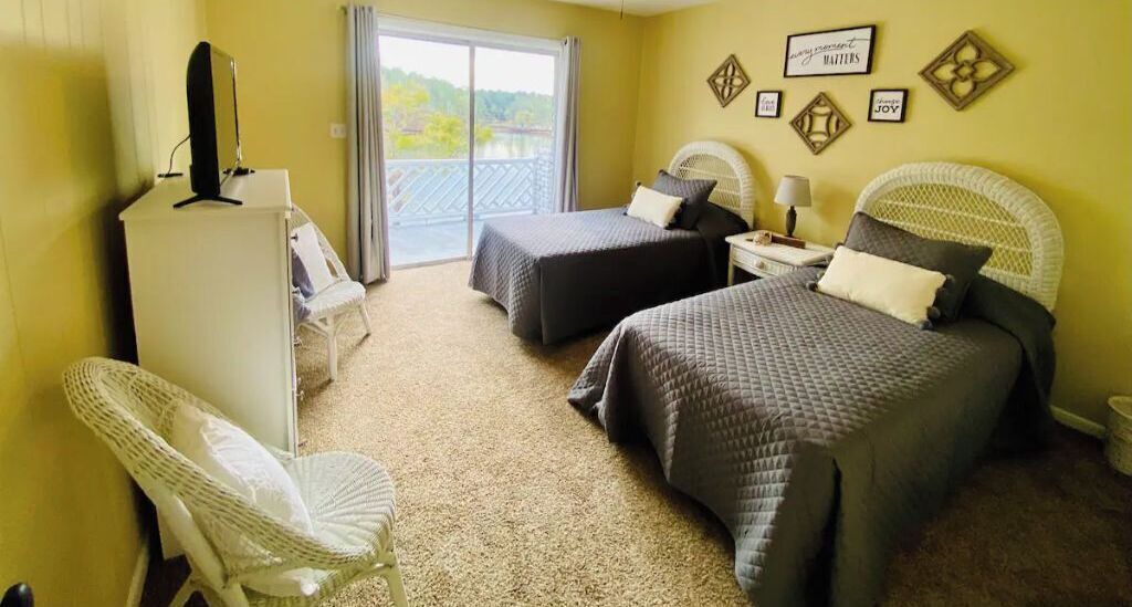 Photo of Bedroom in Cook Springs