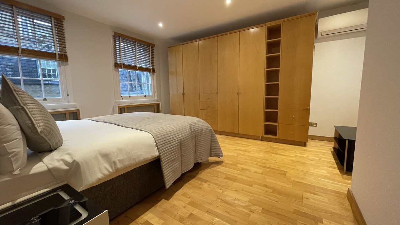 Photo of Bedroom in Knightsbridge