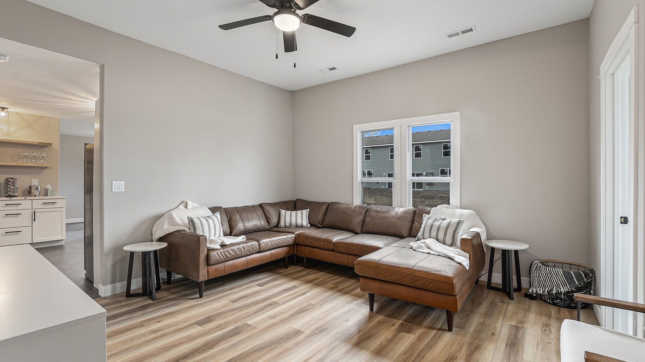 Photo of Livingroom in Smithville