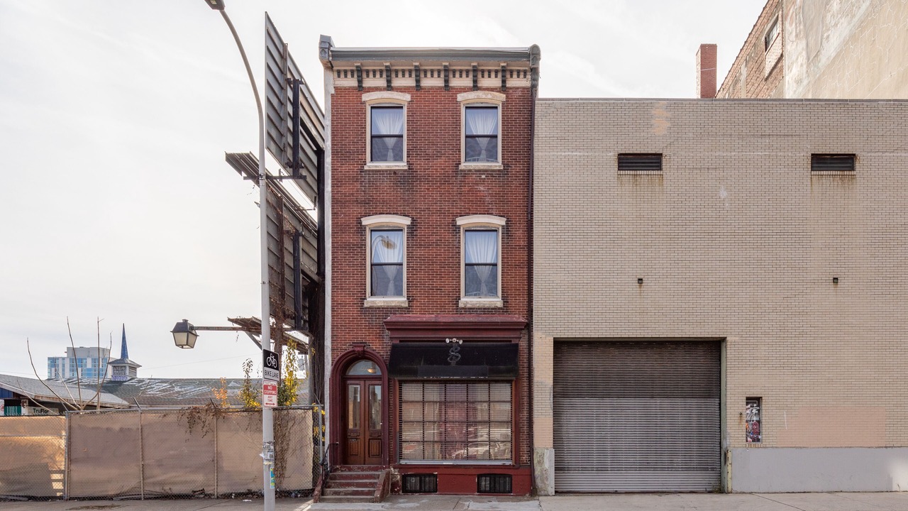 Photo of Outdoor in Center City