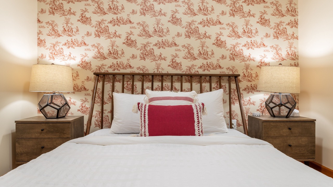 Photo of Bedroom in Center City