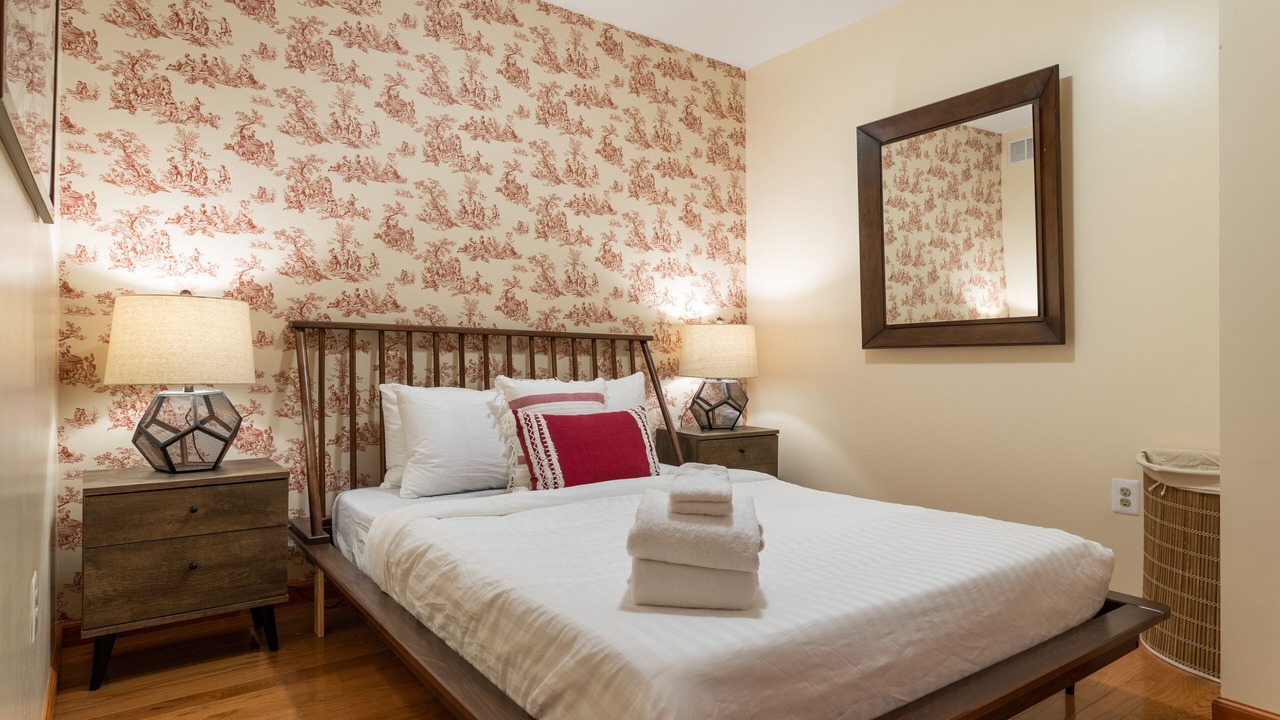 Photo of Bedroom in Center City