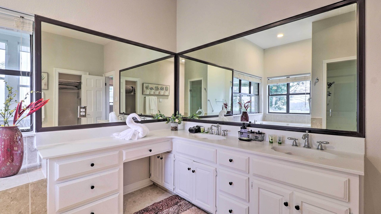 Photo of Bathroom in Granger