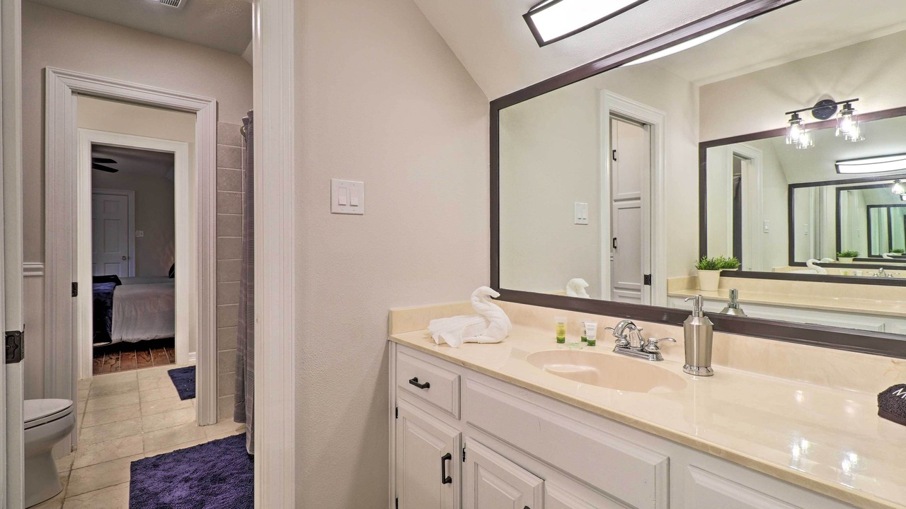 Photo of Bathroom in Granger
