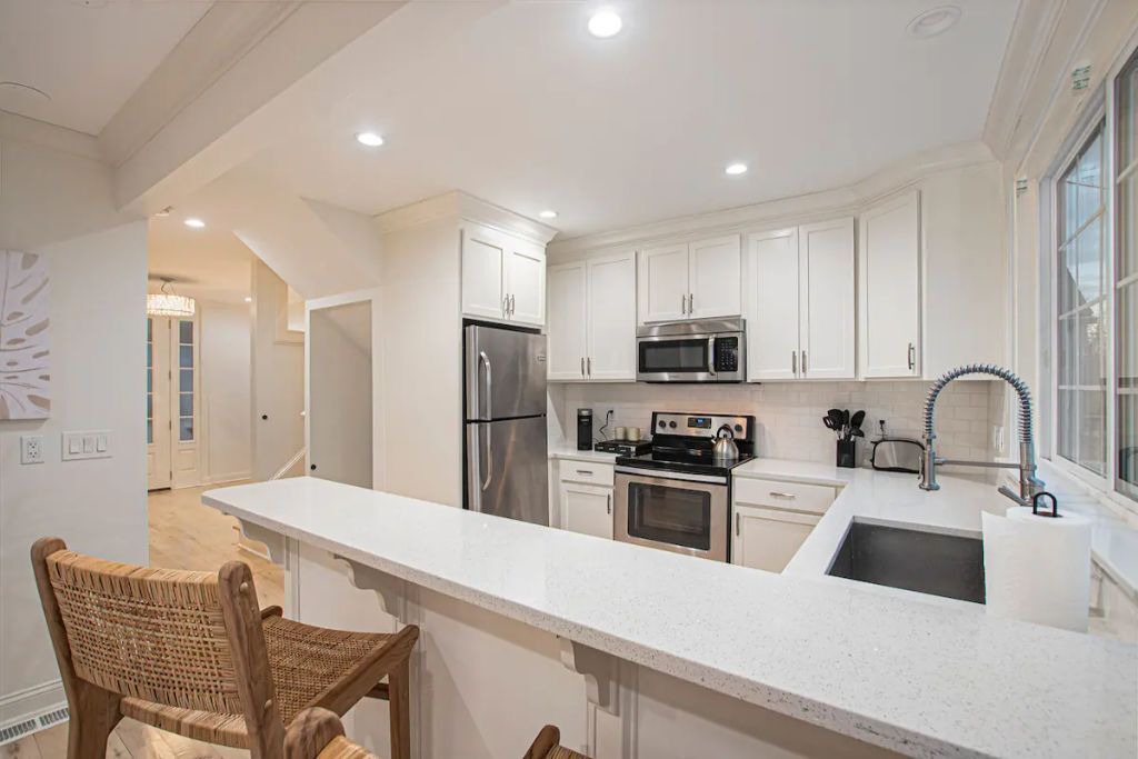 Photo of Kitchen in West Plaza