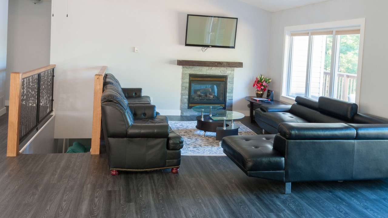 Photo of Livingroom in Dysart et al