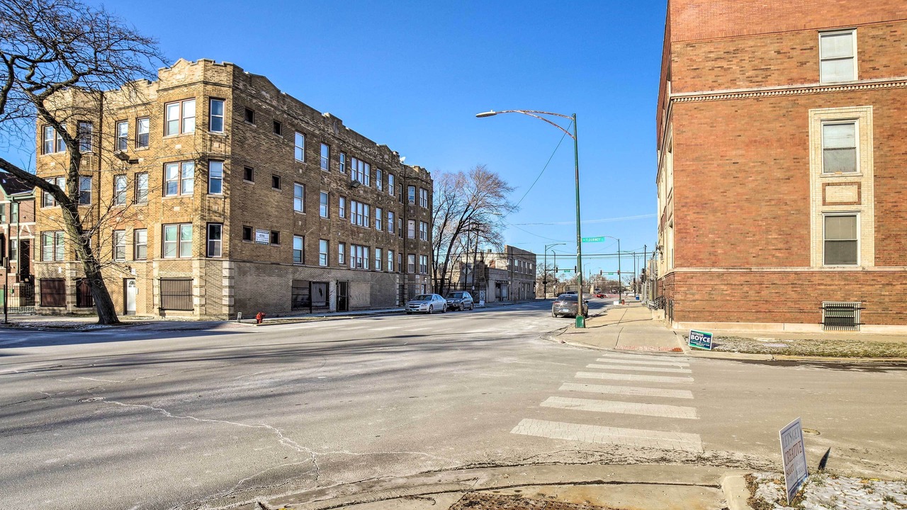 Photo of Others in East Garfield Park