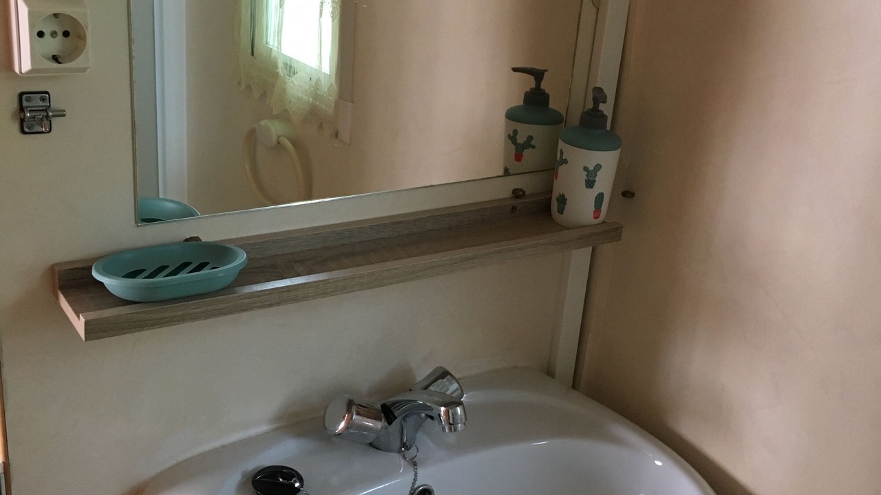 Photo of Bathroom in Chorges