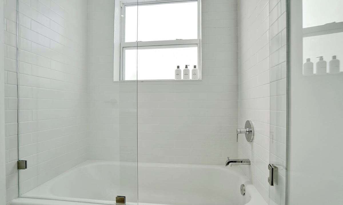 Photo of Bathroom in Lake Ridge