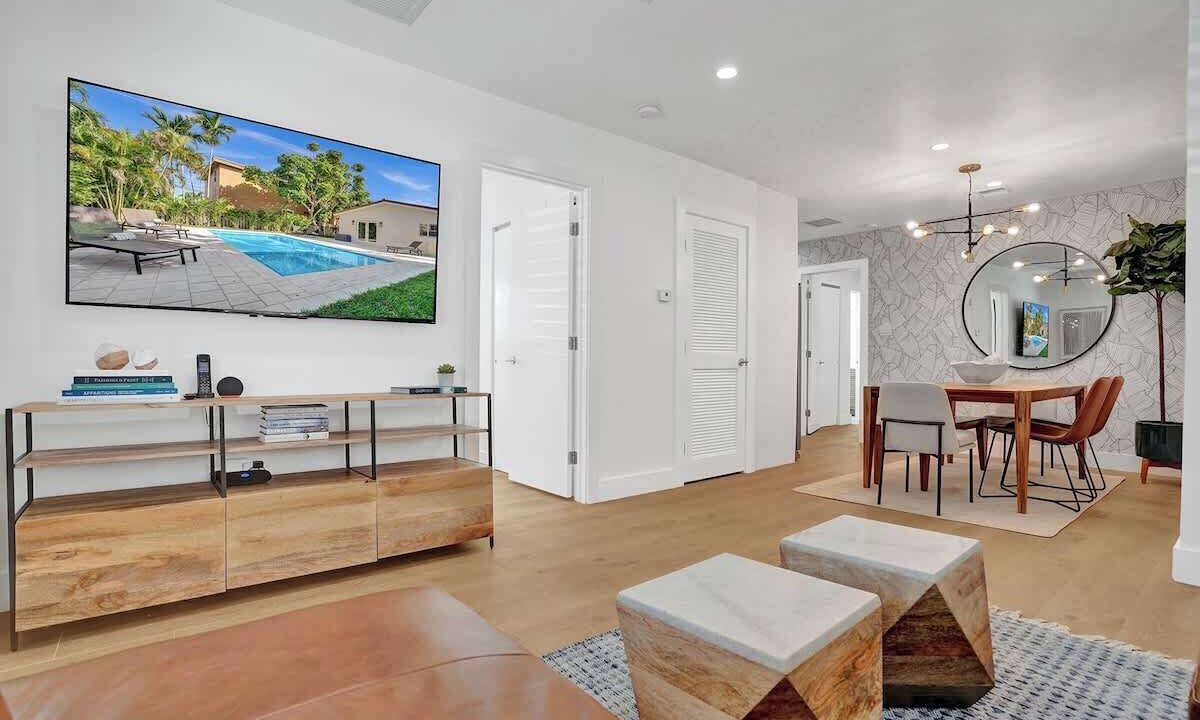 Photo of Bedroom in Lake Ridge