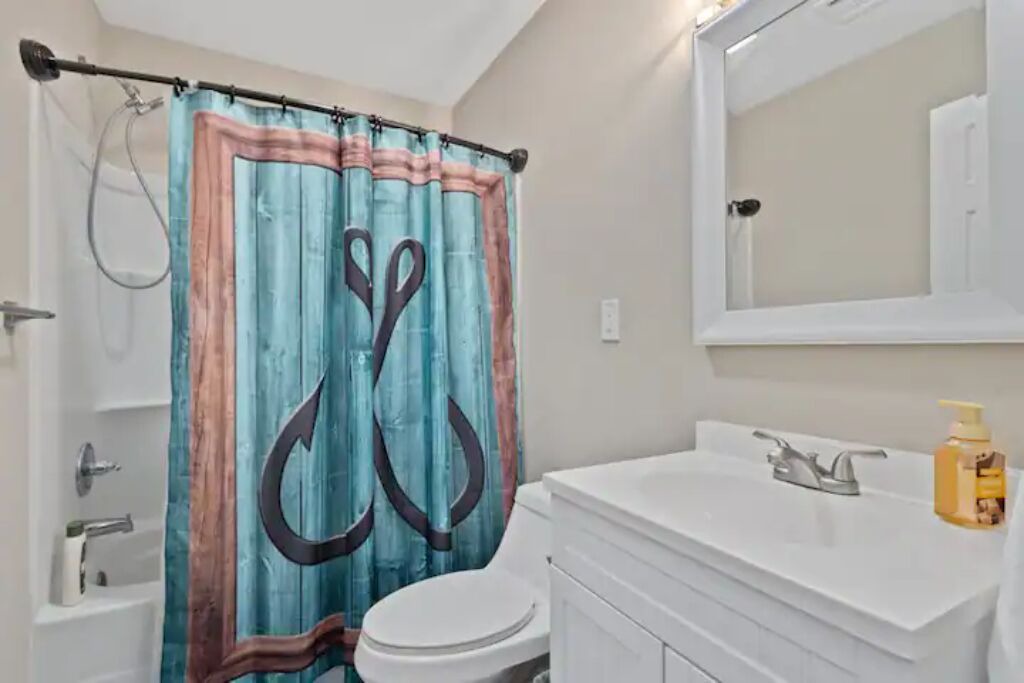 Photo of Bathroom in Sulphur