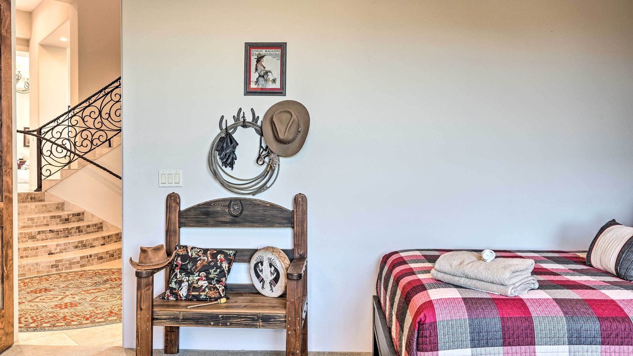 Photo of Bedroom in Pinnacle Peak