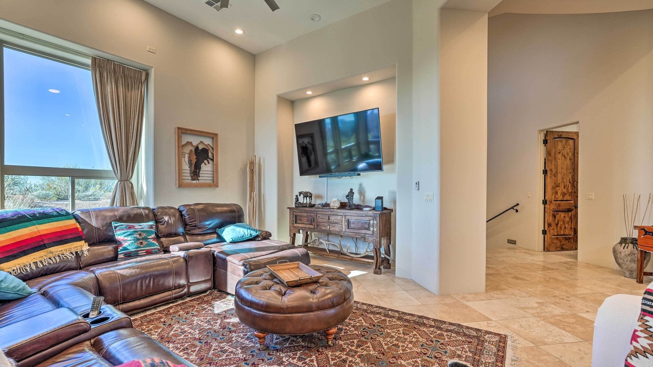 Photo of Livingroom in Pinnacle Peak