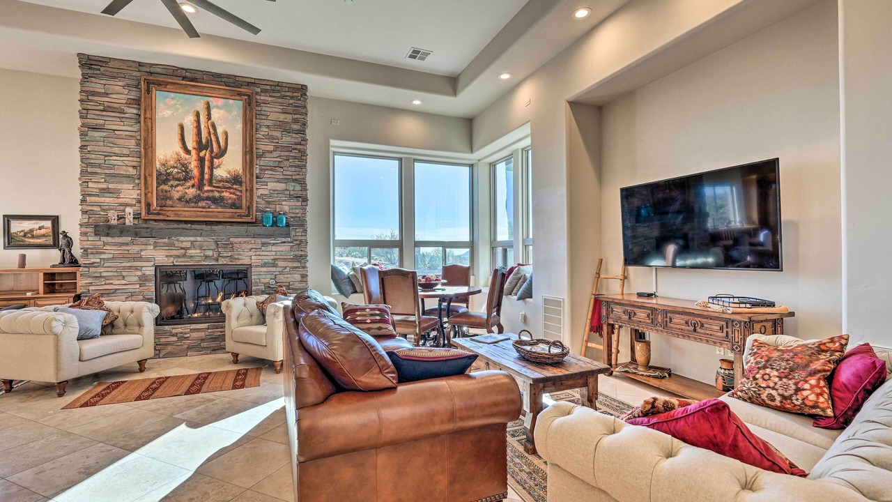 Photo of Livingroom in Pinnacle Peak