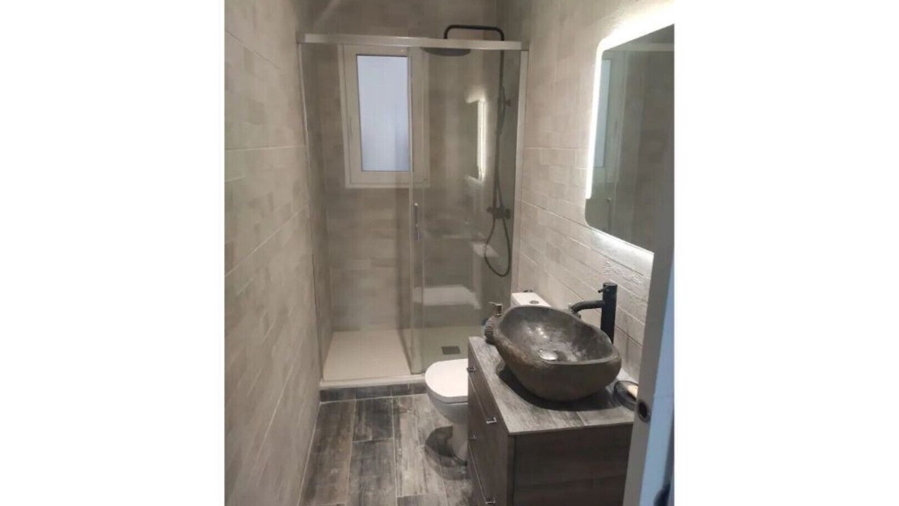 Photo of Bathroom in El Parc i la Llacuna del Poblenou