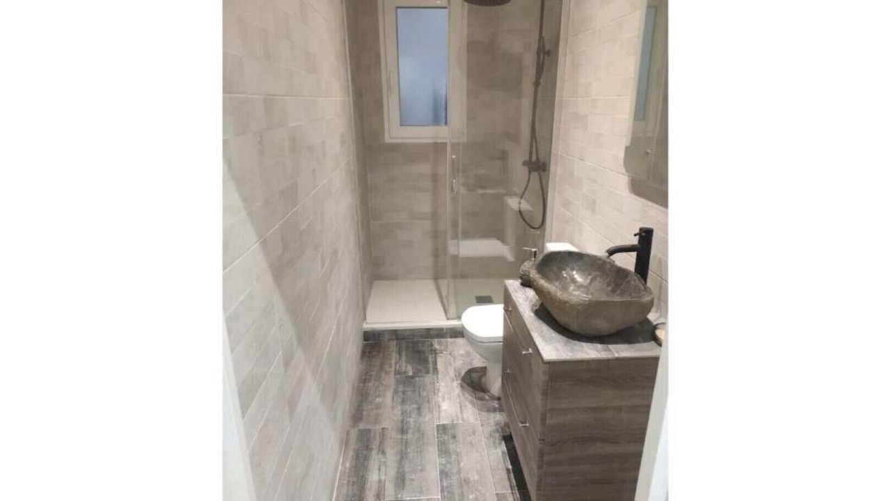 Photo of Bathroom in El Parc i la Llacuna del Poblenou