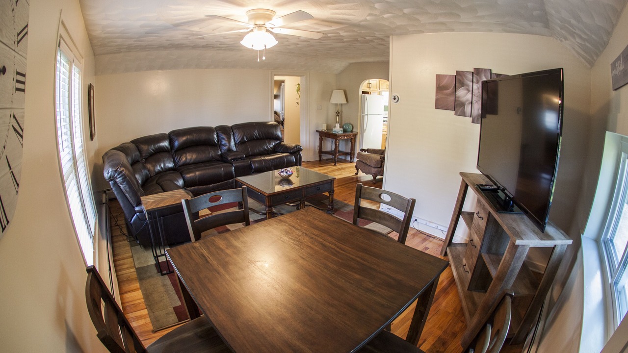 Photo of Livingroom in Vernon