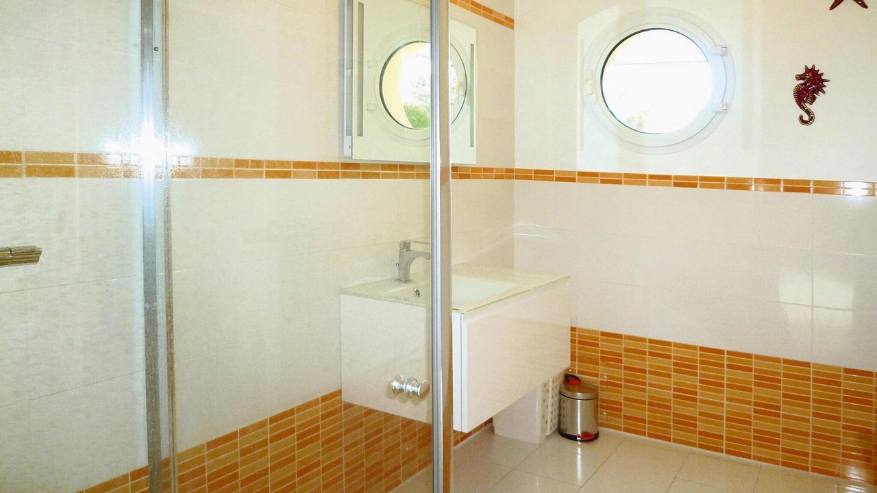 Photo of Bathroom in Penestin