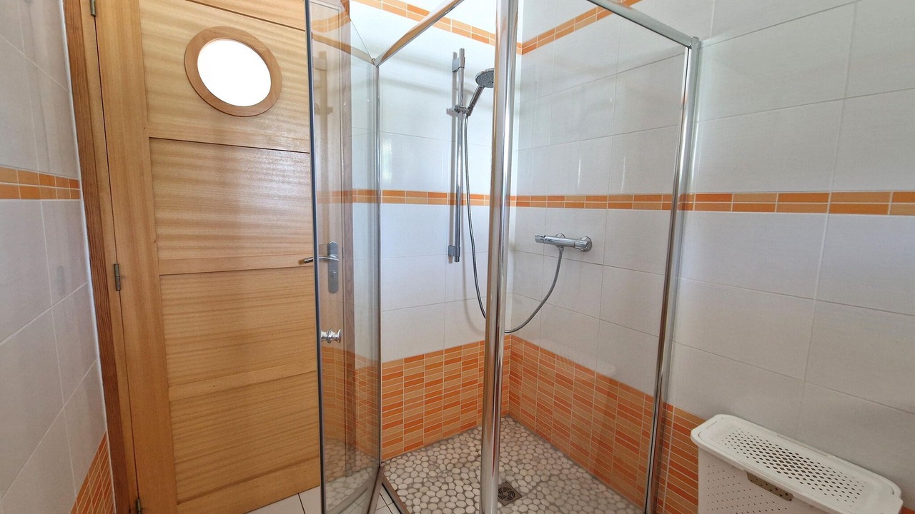 Photo of Bathroom in Penestin