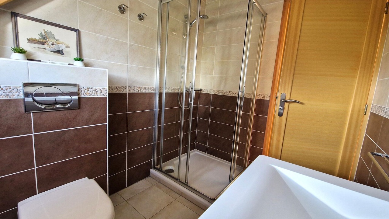 Photo of Bathroom in Penestin