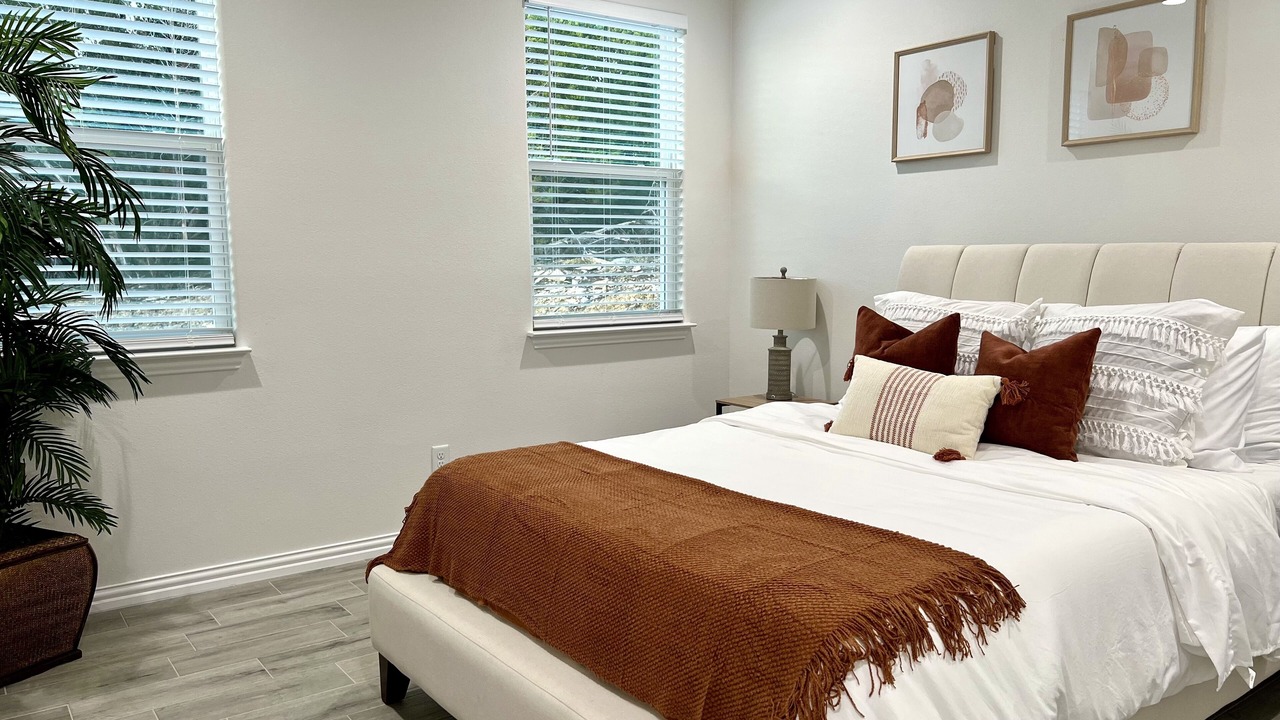Photo of Bedroom in Granbury
