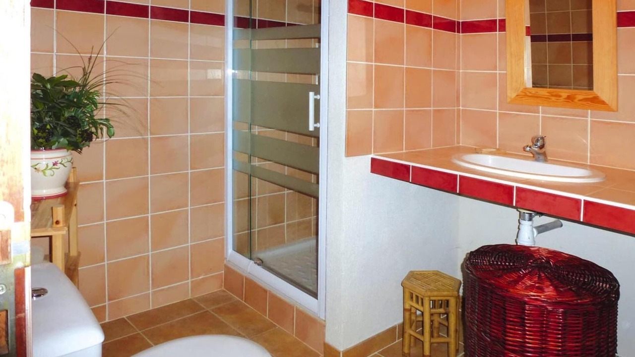 Photo of Bathroom in Redortiers