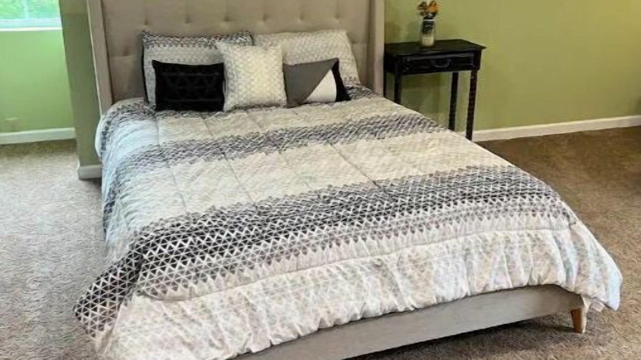 Photo of Bedroom in Rexville