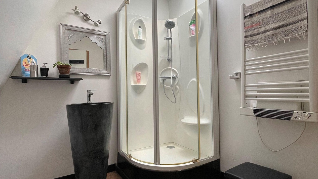 Photo of Bathroom in Saint-Brieuc