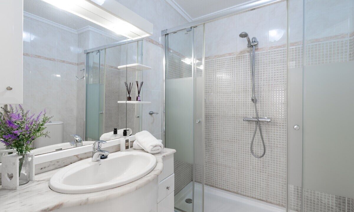 Photo of Bathroom in El Moncayo