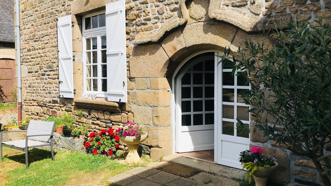 Photo of Outdoor in Saint-Laurent-de-Terregatte