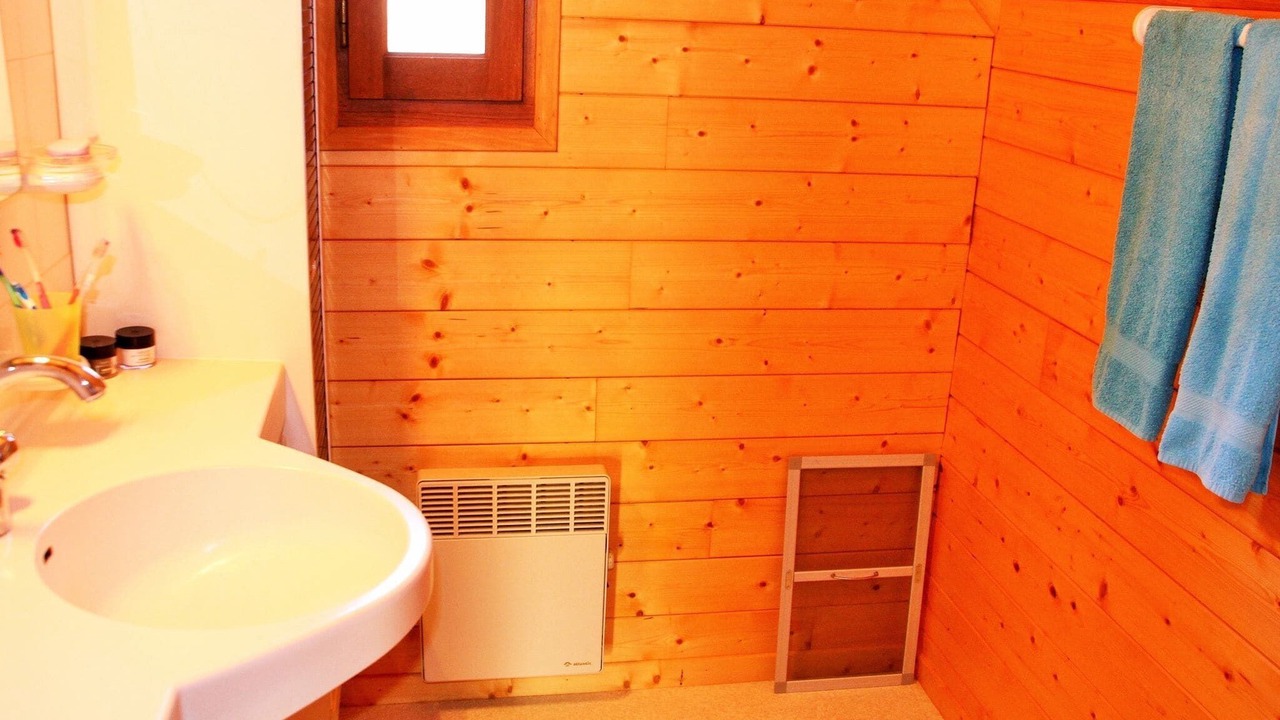 Photo of Bathroom in Plantades