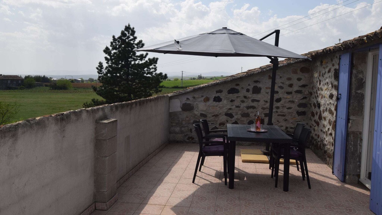 Photo of Patio Balcony in Mirabel
