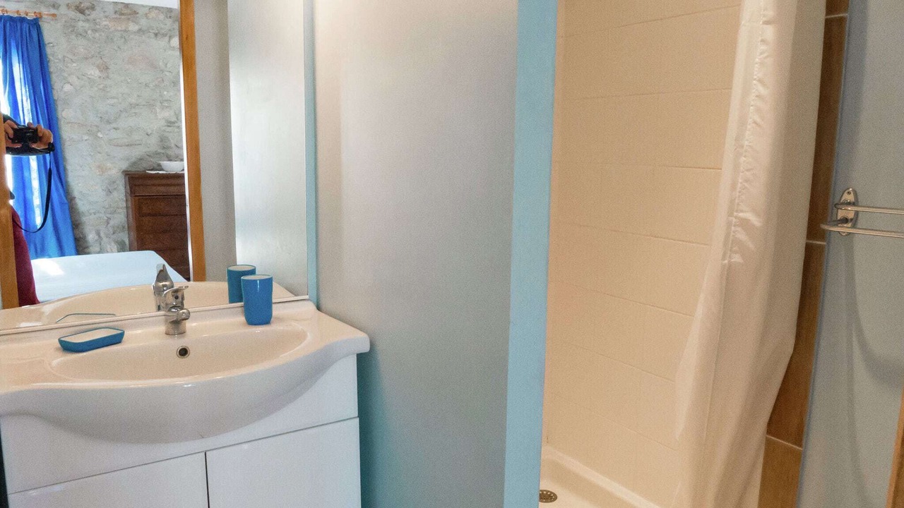Photo of Bathroom in Montbrun-des-Corbieres