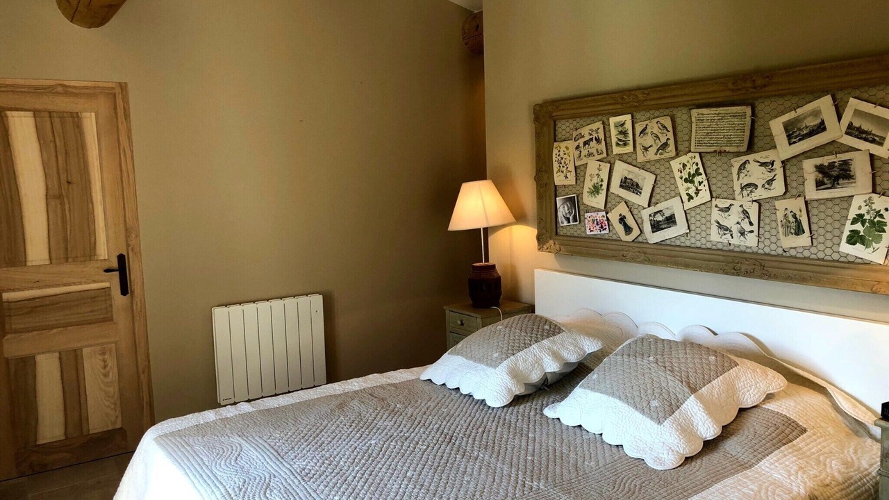 Photo of Others in Viens