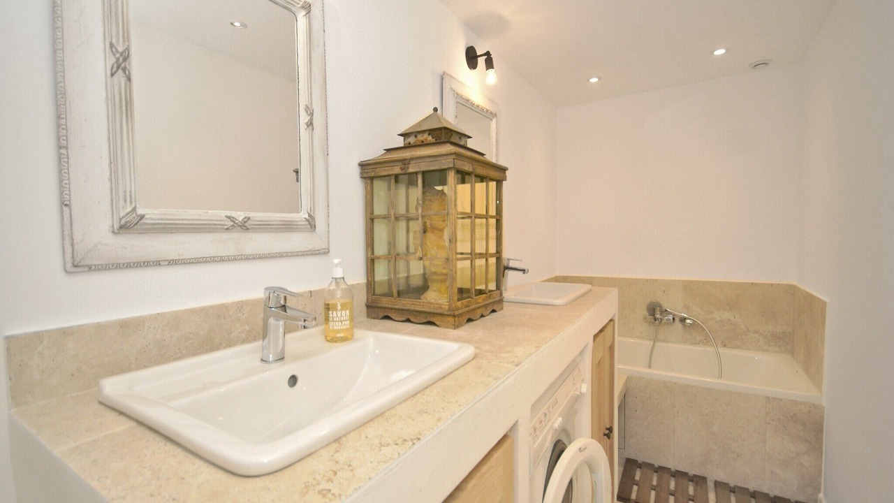 Photo of Bathroom in Viens