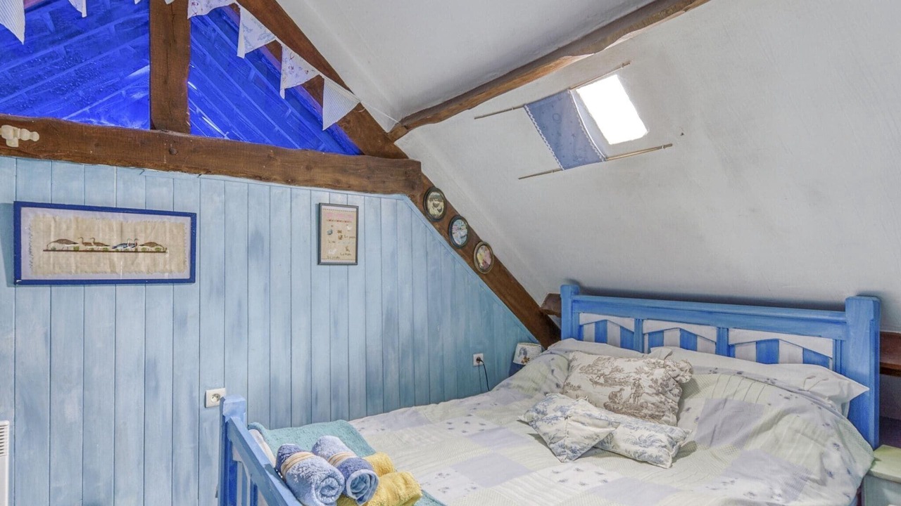 Photo of Others in Couvains