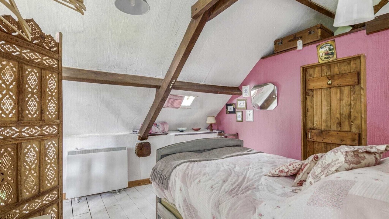 Photo of Others in Couvains