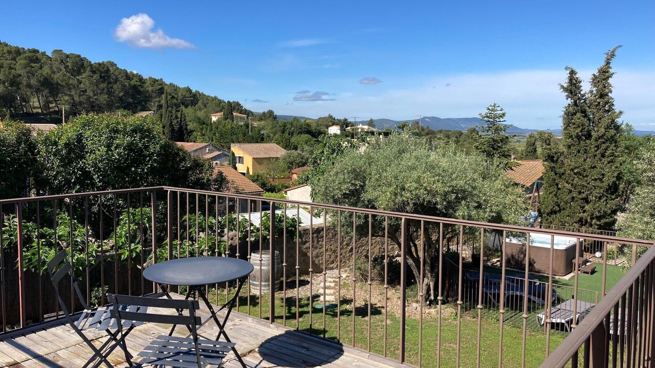 Photo of Patio Balcony in Montbrun-des-Corbieres
