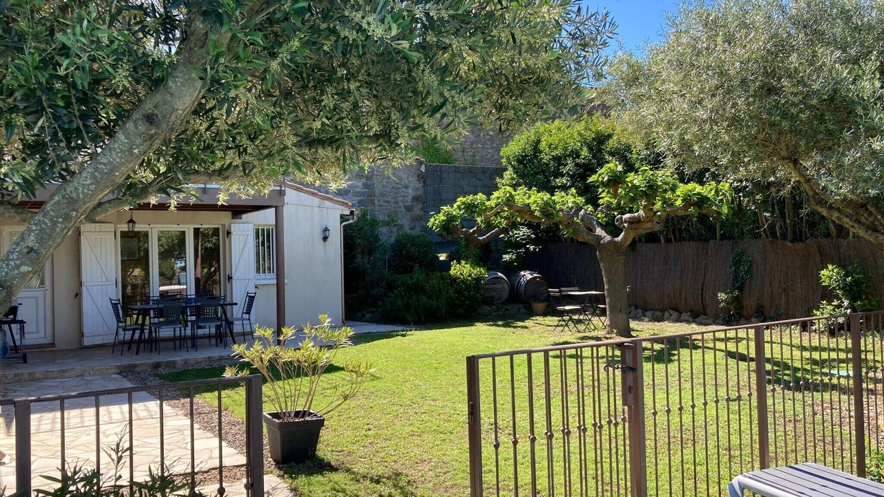 Photo of Outdoor in Montbrun-des-Corbieres