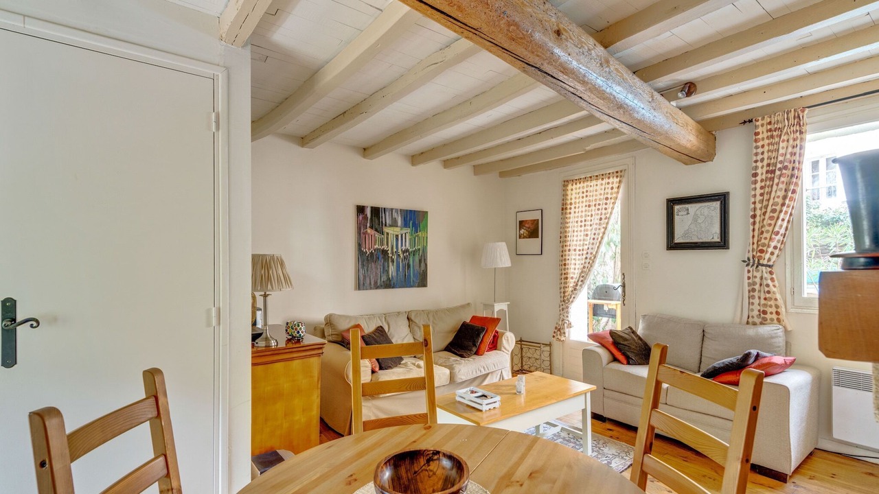 Photo of Livingroom in Cuxac-Cabardes