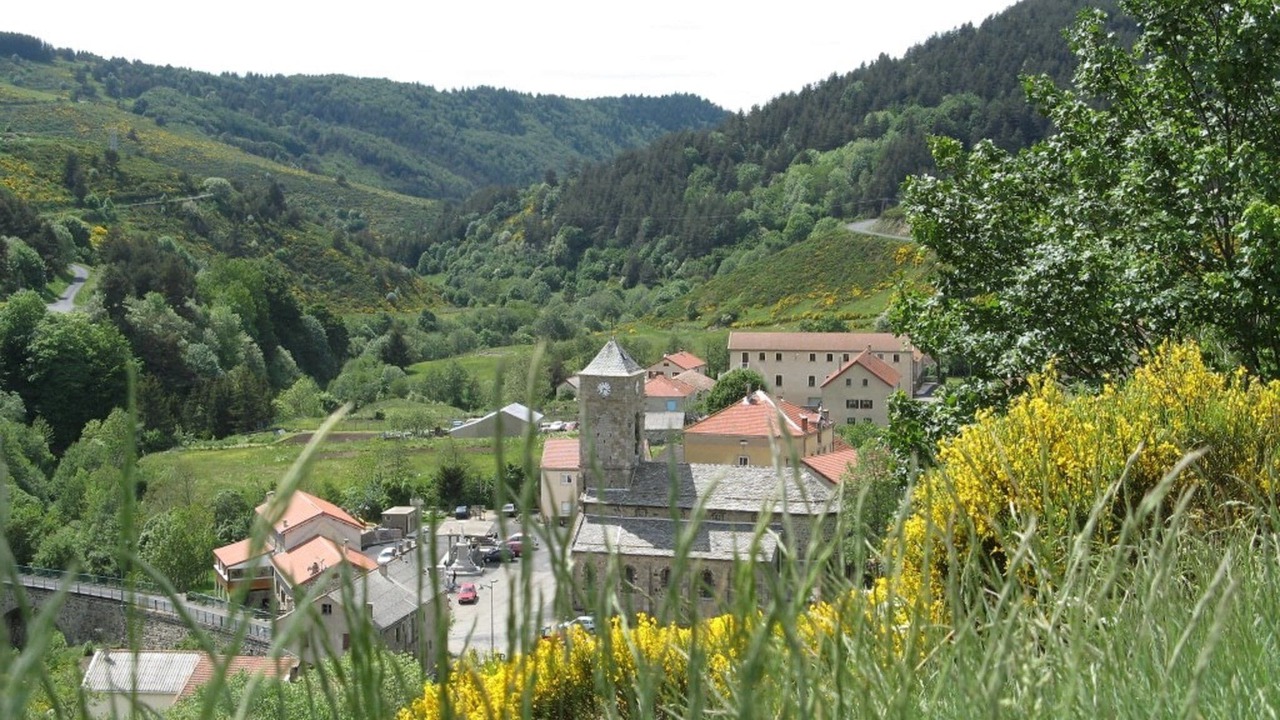Photo of Others in Cros-de-Georand