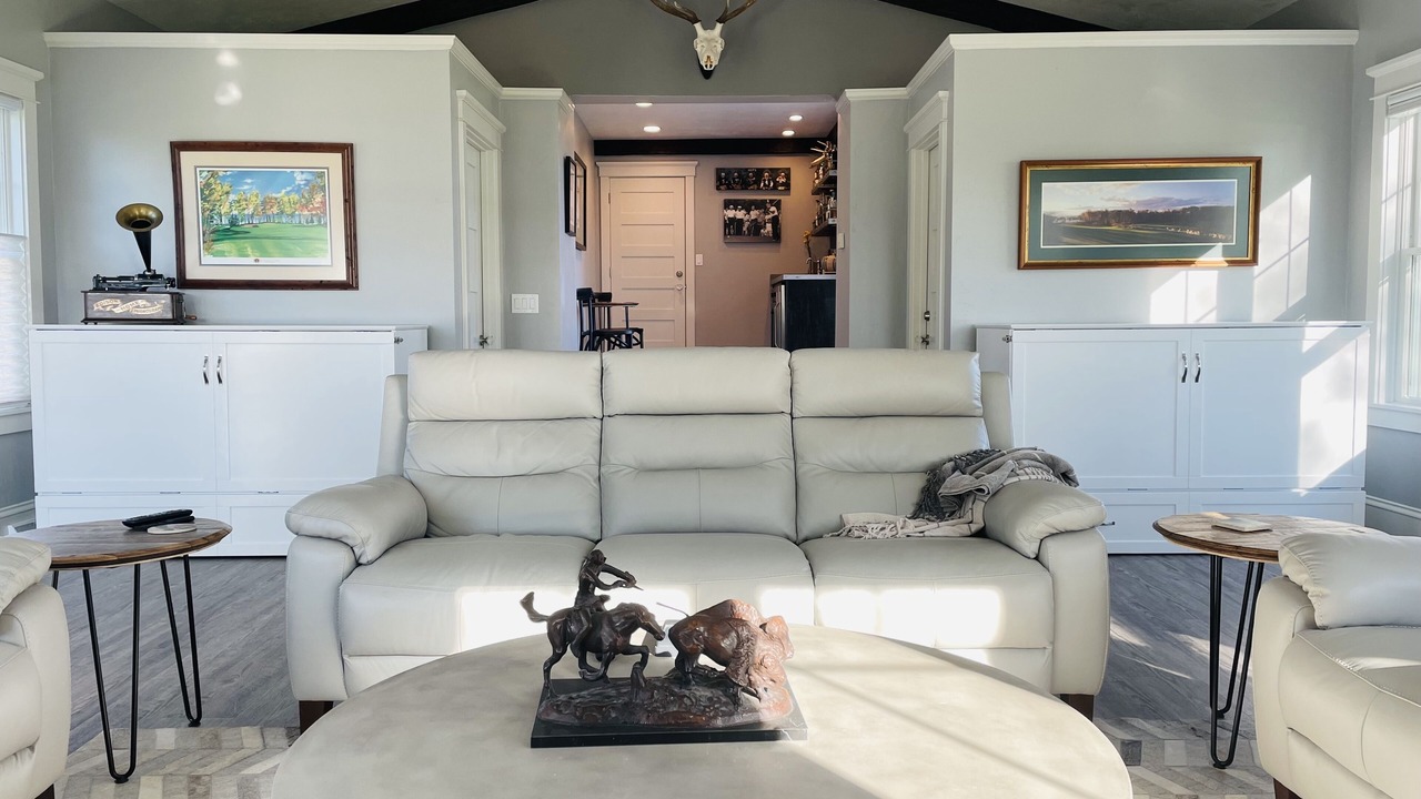 Photo of Livingroom in Neenah