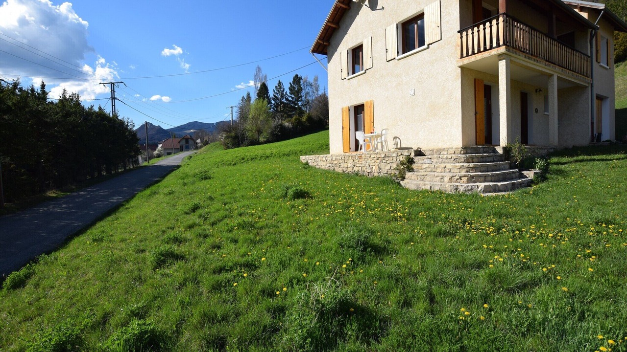 Photo of Patio Balcony in Lus-la-Croix-Haute