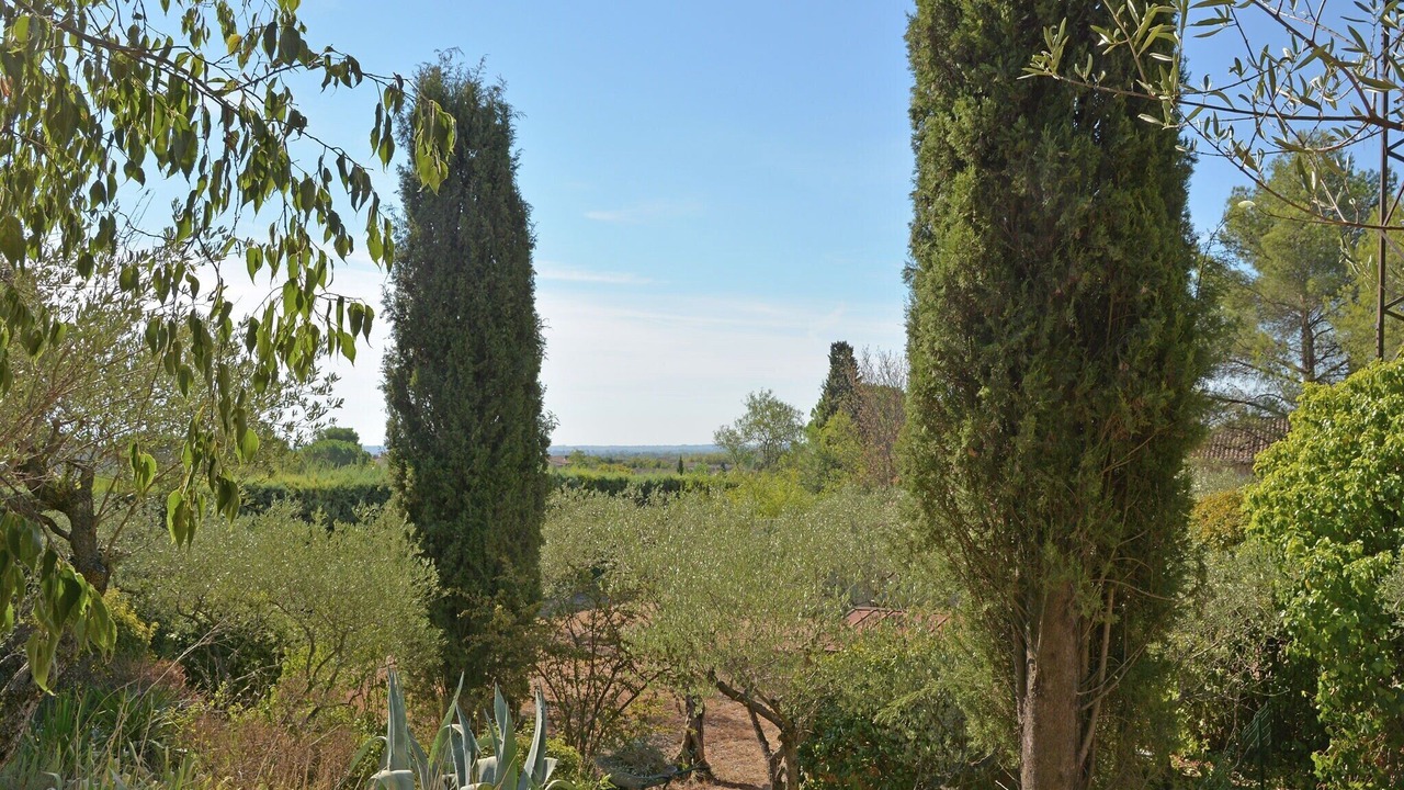 Photo of Outdoor in Vergeze