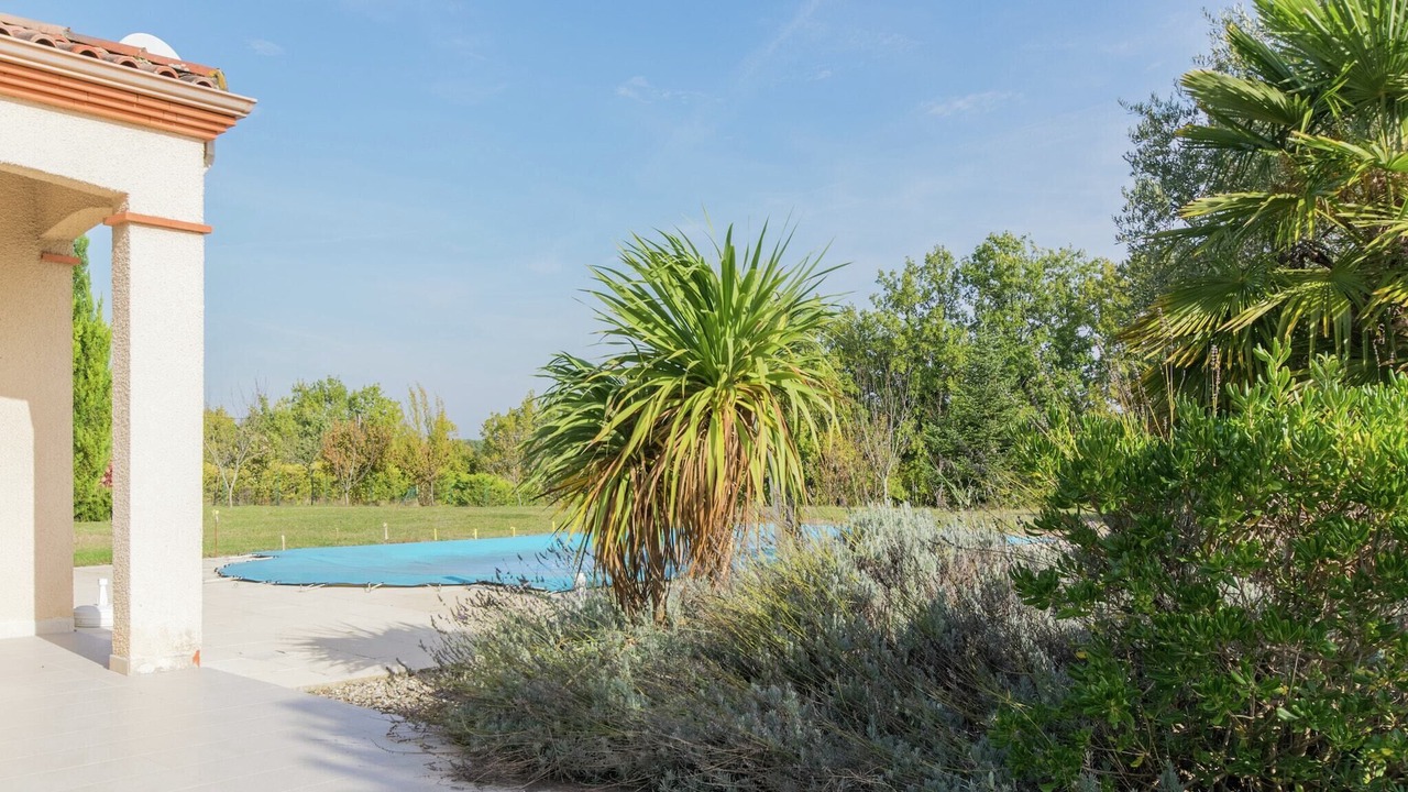 Photo of Outdoor in La Croix-Blanche