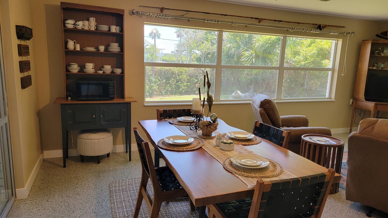 Photo of Bedroom in Homosassa